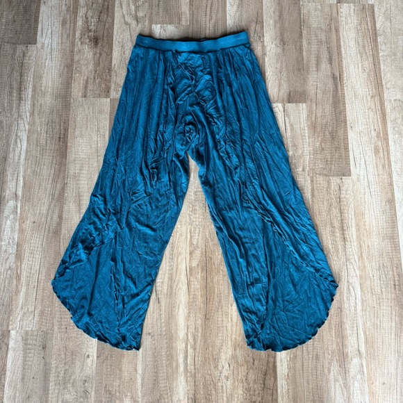 EARTHBOUND Pants - EARTHBOUND Teal Harem Capris